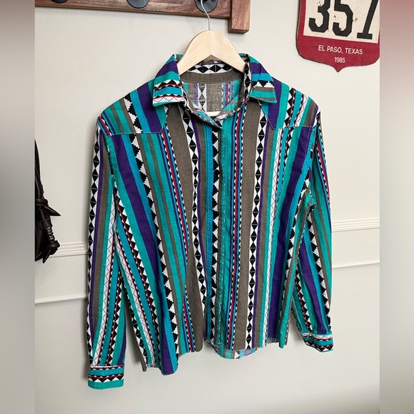 SOLD Vintage Western Shirt - Picture 1 of 3